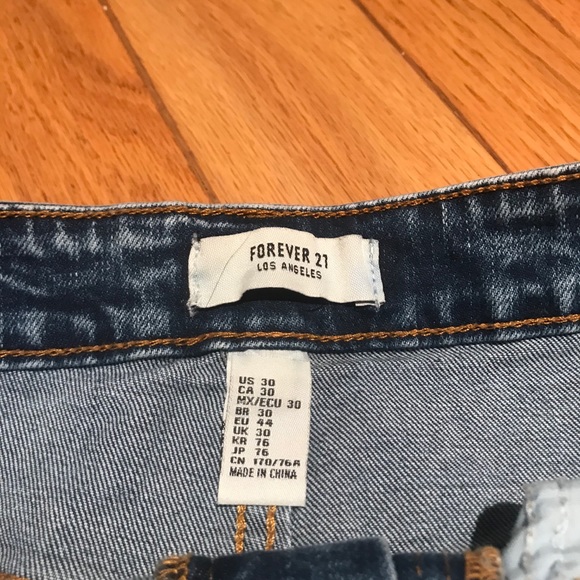 3 FOR $30! Forever 21 Jean Shorts - Picture 3 of 3